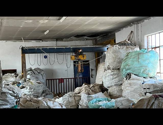 1,335M² WAREHOUSE FOR SALE IN SPRINGFIELD
